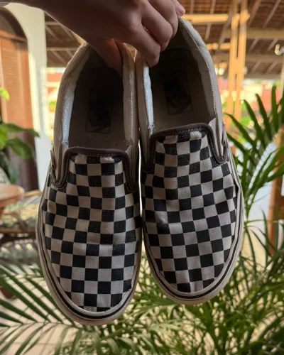 Tênis vans quadriculado