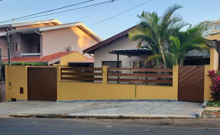 Casa para alugar em Campinas, Loteamento Caminhos de São Conrado (Sousas), com 4 quartos
