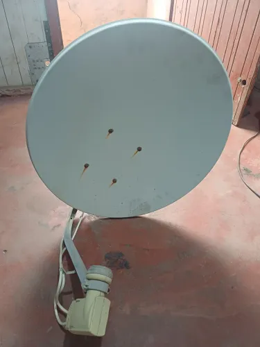Antena parabólica