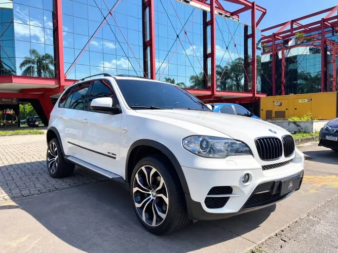 BMW X5 Xdrive 50I 4.4 Bi-turbo 2011