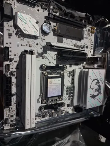 Placa mãe DDR5, B840M Gaming Wifi6e