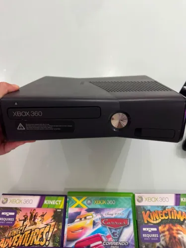 XBOX 360 SLIM COM KINECT