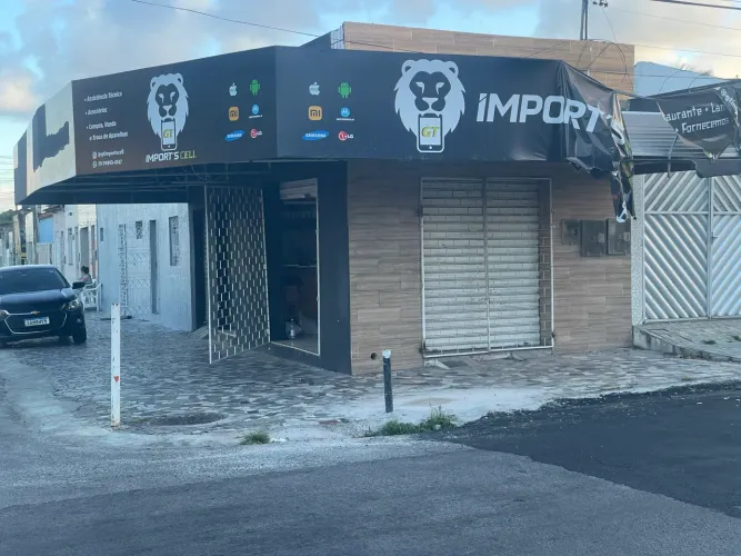 Alugo loja na avenida Maranhão esquina com Salgado