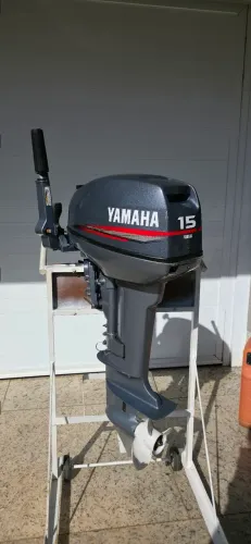 Moto de popa Yamaha 15hp