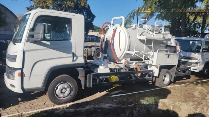 CAMINHÃO HIDROJATO VW 11.180 4X2 10,7T 175CV