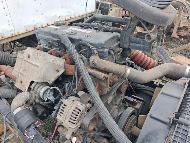 Motor cummins isb 4 cilindros