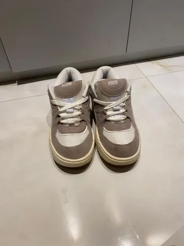 PUMA 180