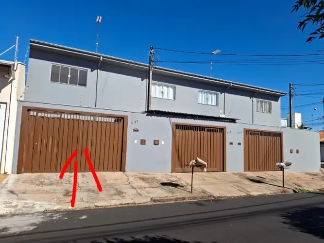 Casa/Sobrado Pirassununga/SP - jd Veneza - 2 dormts