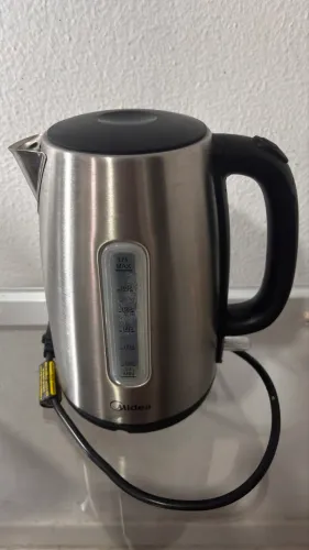 Chaleira Elétrica Midea 1.7L Inox - Prática e Rápida (EKA23) - 127V