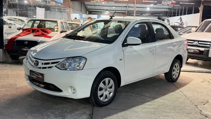 Toyota Etios XS Sedan 1.5 Flex 16V 4P Aut. 2017