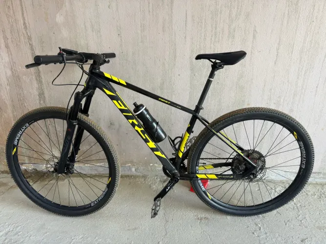 FIRST FACTORY RACING 29 - QUADRO 17.5 - SHIMANO DEORE 12V