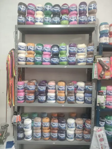 Loja de aviamentos e variedades 