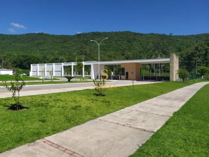 Terreno à venda em Condomínio fechado, no Ratones 1, Florianópolis/SC.