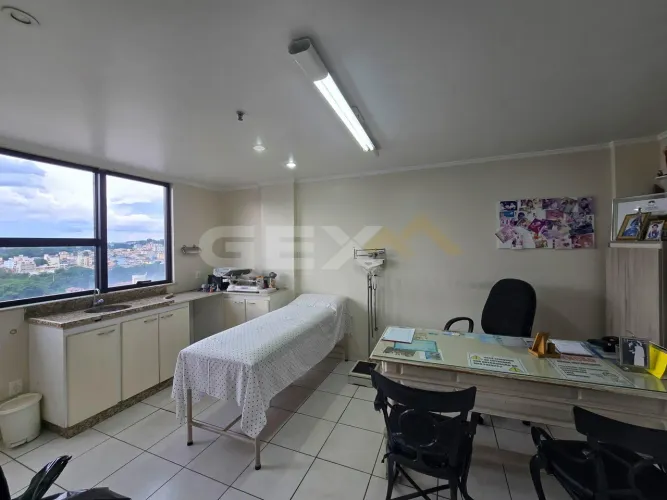 Sala comercial no centro da cidade