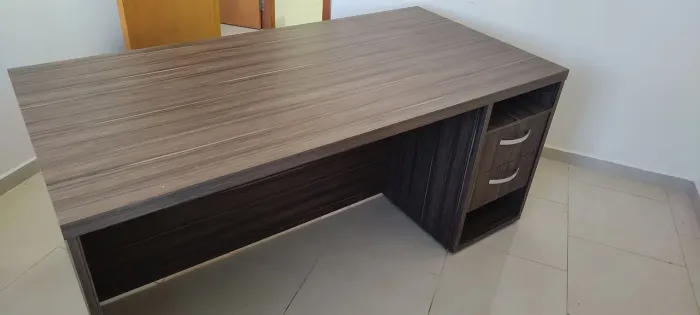 Mesa para escritório Top