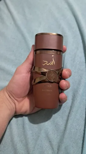 Vendo frasco de perfume arabe Assad Bourbon 100ml, vazio!
