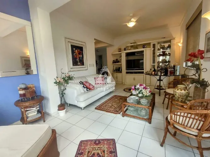 Venda de Apartamento em Lagoa - 3 Dormitórios e 1 Suíte