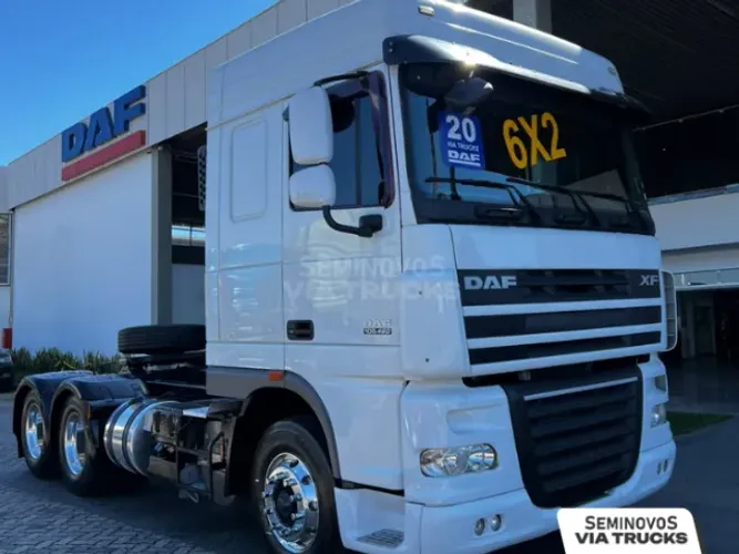 Caminhão DAF XF 460 6x2 2019/2020 Revisado e com rodas de alumínio