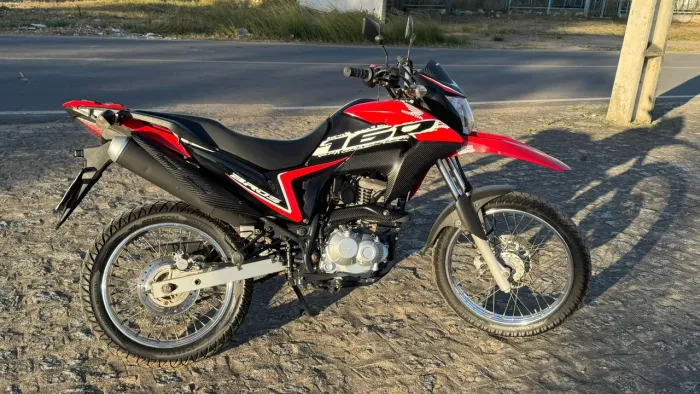 Broz bem conservada.