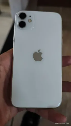 iPhone 11 128