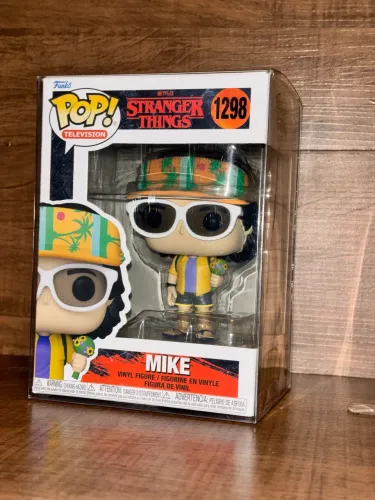 Funko Pop! Mike 1298 - Stranger Things (com protetor grátis)