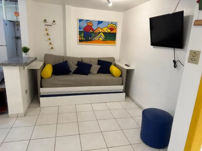 Apartamento na enseada a 100 metros do mar!!