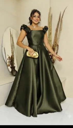 Vestido de festa verde oliva