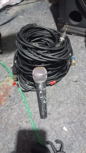 Microfone com Fio J&F FM-125 + Cabos