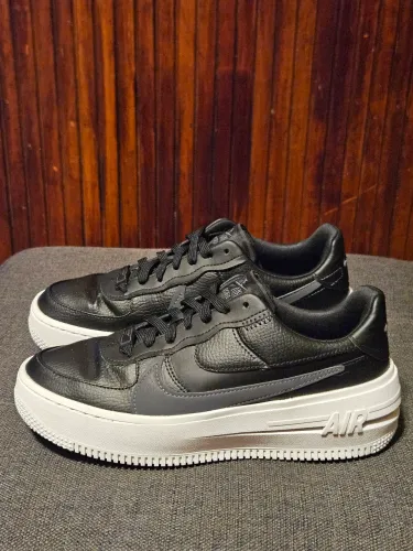 Tênis Nike Air Force 1 Plataforma Feminino