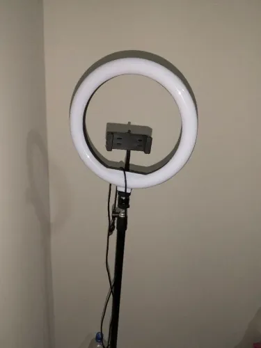 RING LIGHT