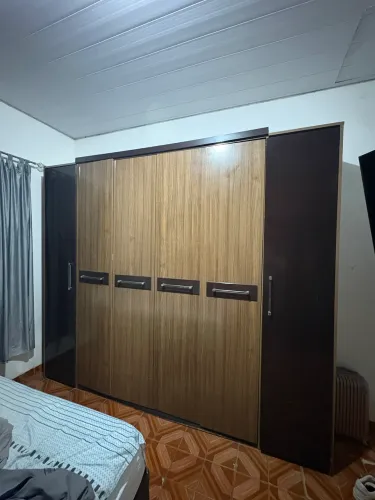 Guarda-roupa 6 portas grande
