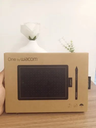 Mesa Digitalizadora One by Wacom - Completa na Caixa + NF