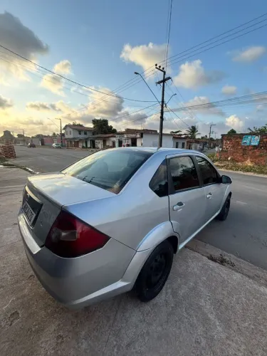 Volkswagen Gol Geração IV Titan 1.0 8V Total Flex Mec. 4P 2009