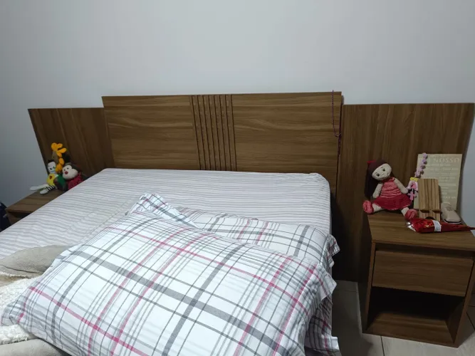 Cabeceira de cama de casal 