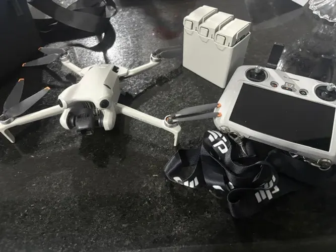 Drone Dji Mini 4 Pro Rc2 Tela Combo Fly More Usado