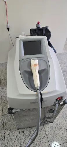 Lightsheer ET 400 Depilação a laser 