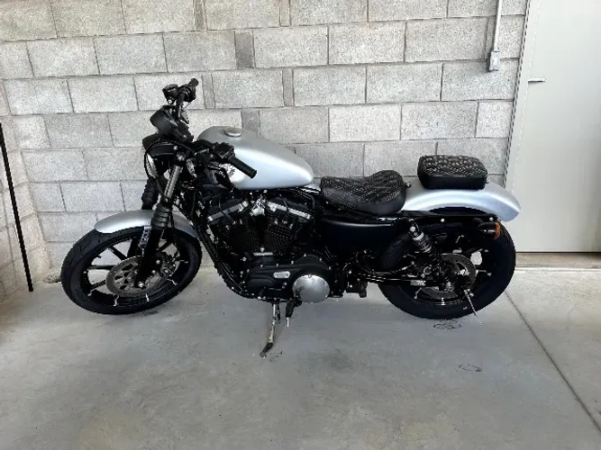 Harley-Davidson Sportster XL 883N Iron 2020