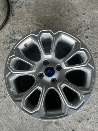 Jogo de rodas 17 - 4x108 novo