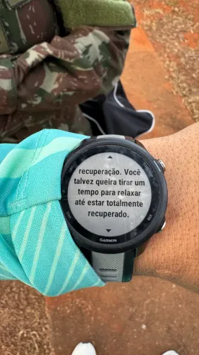 Relógio Garmin 245 zerado 