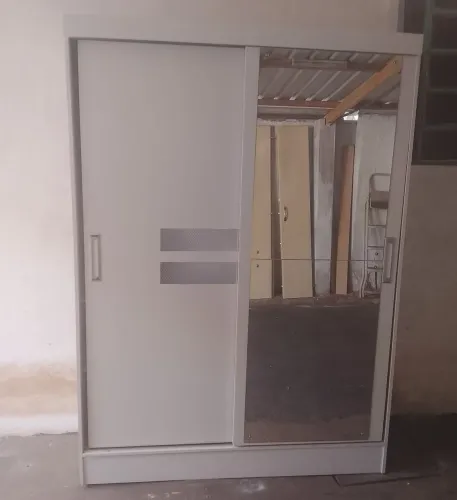 Guarda roupa