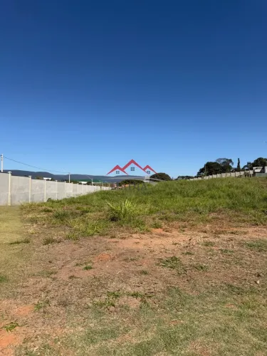 Terreno a venda no condomínio fechado Applausi Villaggio Engordadouro em Jundiaí-SP!