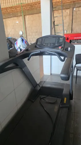 Esteira Movement RT 250