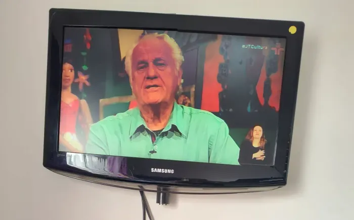 Tv 23 não é smart 
