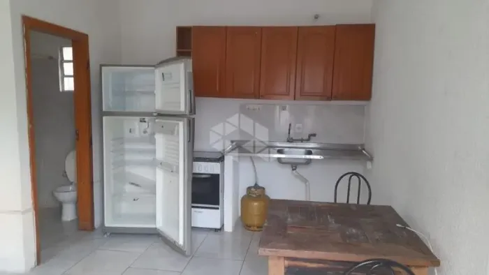Casa Residencial 27M² - para Alugar