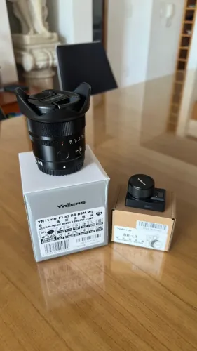 Lente 11mm F1.8 Sony E APS-C Autofoco + Controle Sem Fio BR-L1