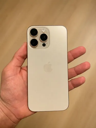 iPhone 16 Pro Max 256GB Desert | Bateria 92% | 408 ciclos