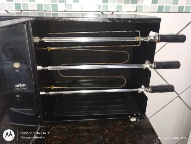 Churrasqueira elétrica para eventos em casa na igreja e o churrasco fica perfeito