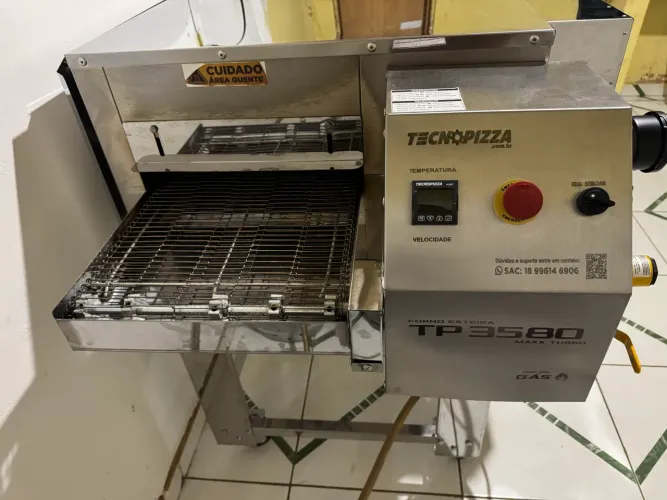 Forno de pizza esteira a gás