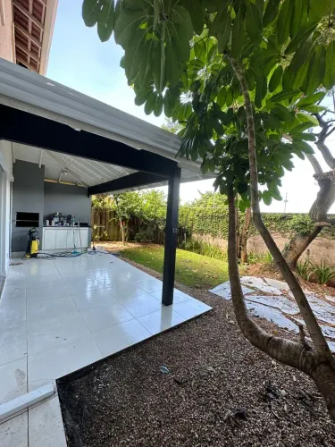 Casa 3 Suítes à Venda ou Locação no Jardim das Paineiras Condomínio fechado Campinas