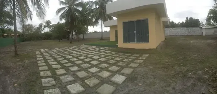 Abaixamos o valor - Terreno 1.500m², 100% plano. Vista para o mar no Cond. Busca Vida